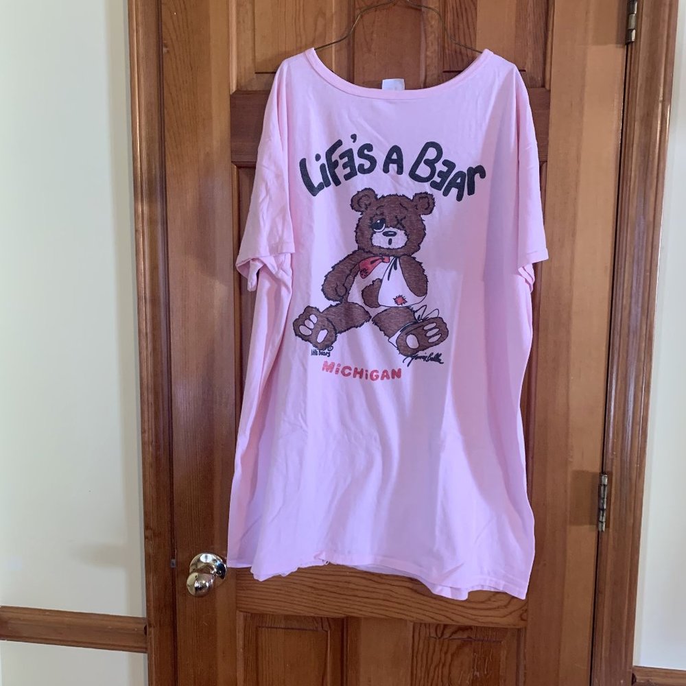 Sleep Tee Shirt Vintage Life's A Bear Michigan Pink One Size